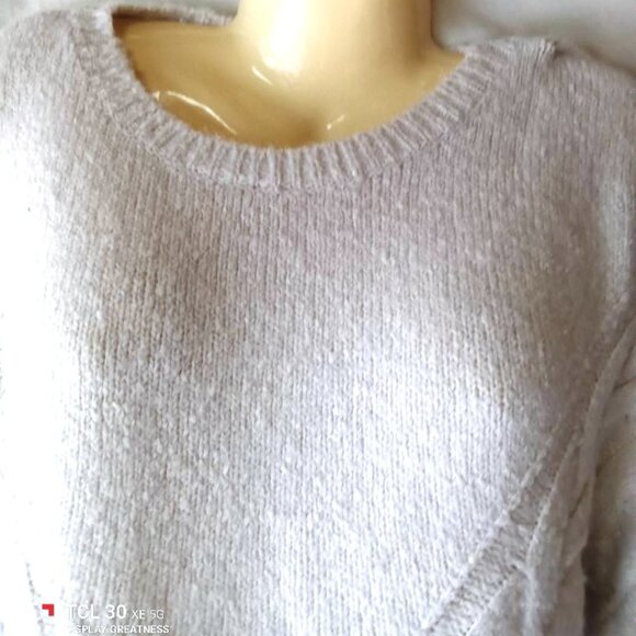 Women's Ivory Crewneck Pullover Sweater Removable Cowl Neck NWT - Picture 3 of 4